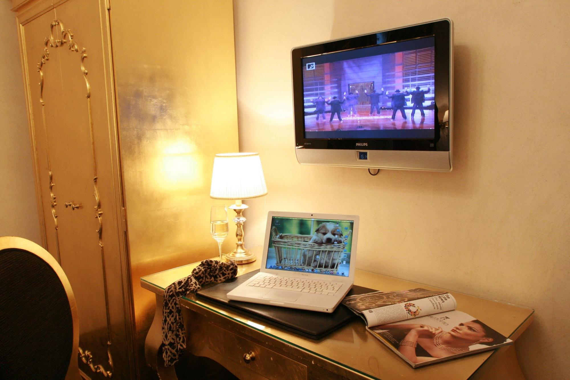 โรงแรมอัล ปอนเต้ เด ซอสพิรี่ เวนิส ภายนอก รูปภาพ